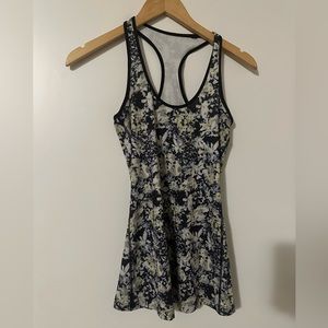 "Lululemon Cool Racerback Tank Size 4 | Floral | Excellent Condition!